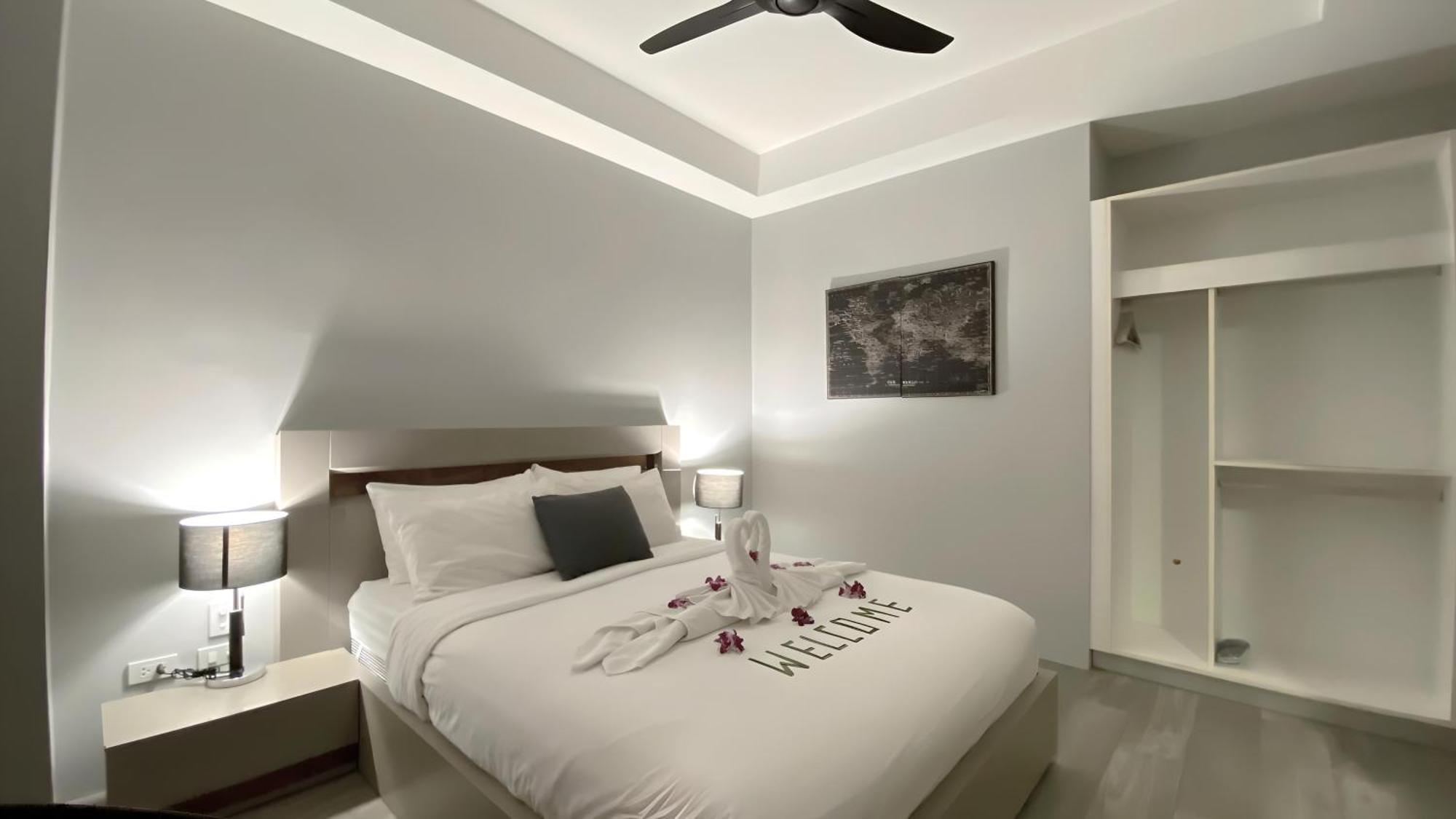 Twin Villas Seaview Kata Экстерьер фото