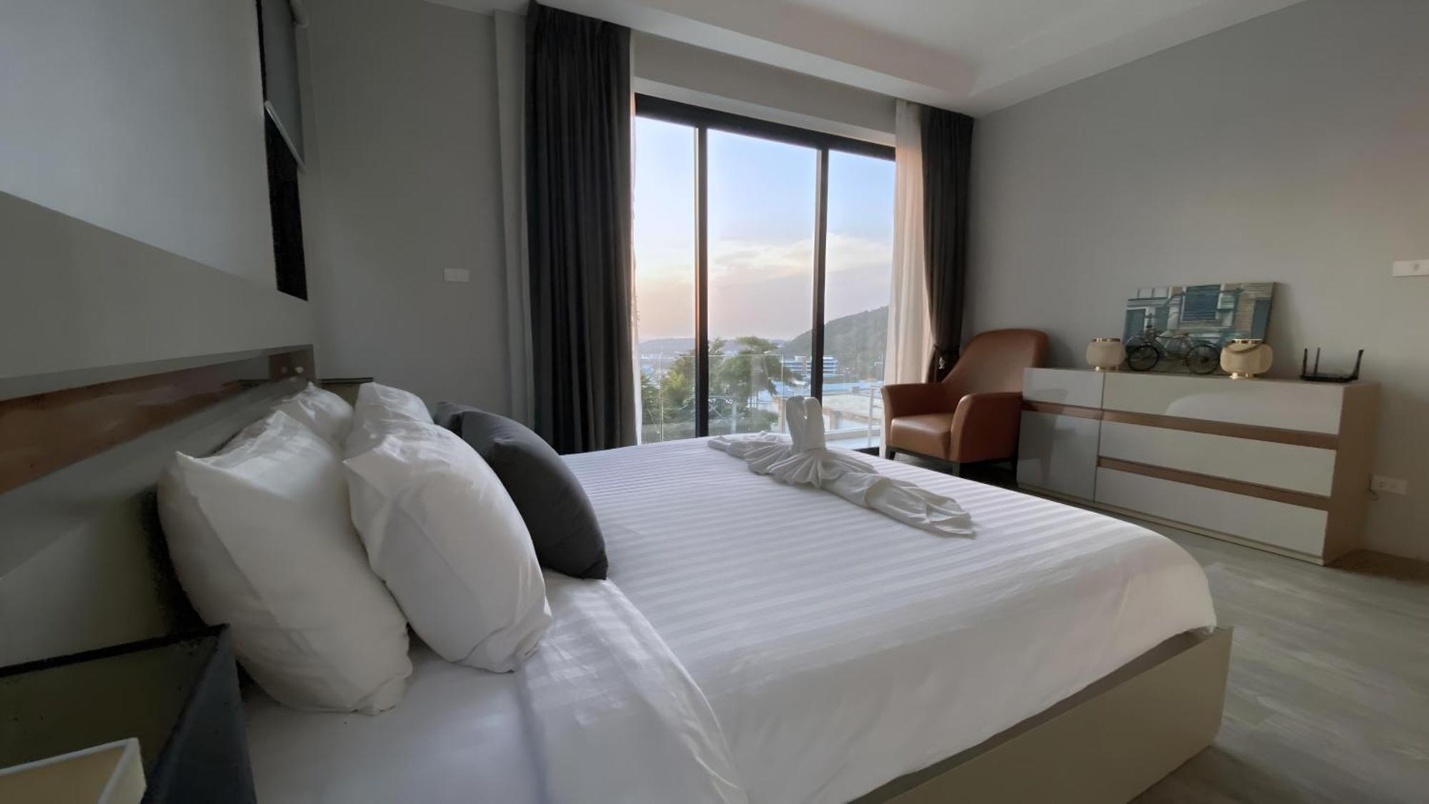 Twin Villas Seaview Kata Экстерьер фото